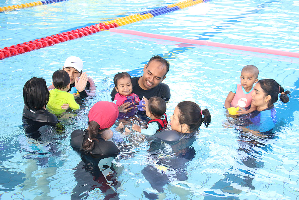 Baby swimming program